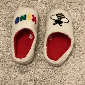 Cozy White Slippers with Colorful Design